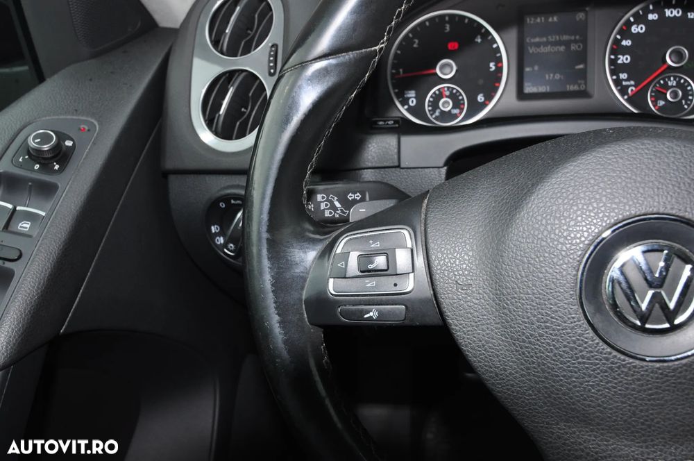 Volkswagen Tiguan 2.0 TDI SCR 4MOTION (BlueMotion Techn.) DSG Highline - 21