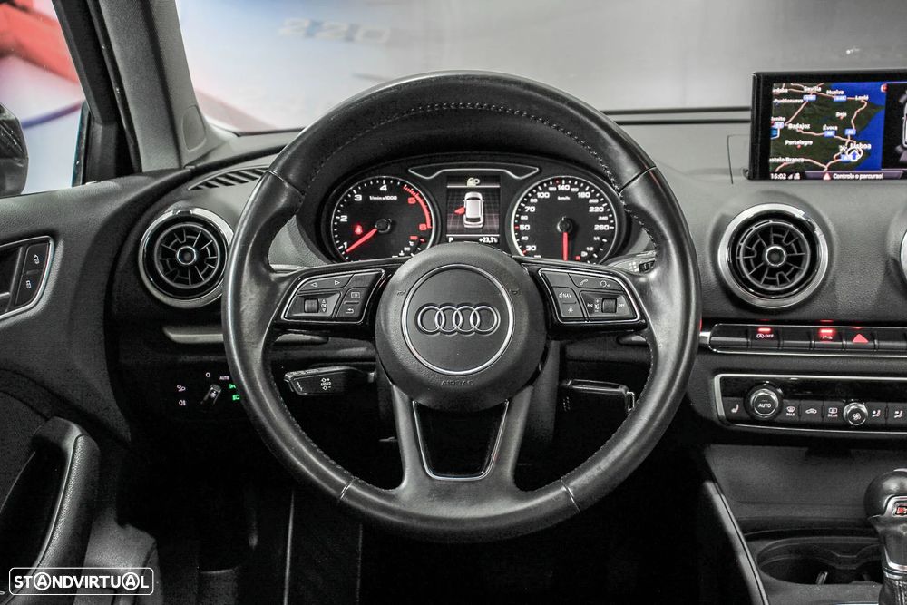 Audi A3 Sportback 1.6 TDI S tronic sport - 4