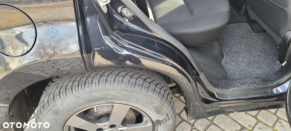 Suzuki Grand Vitara 1.9 DDiS - 10