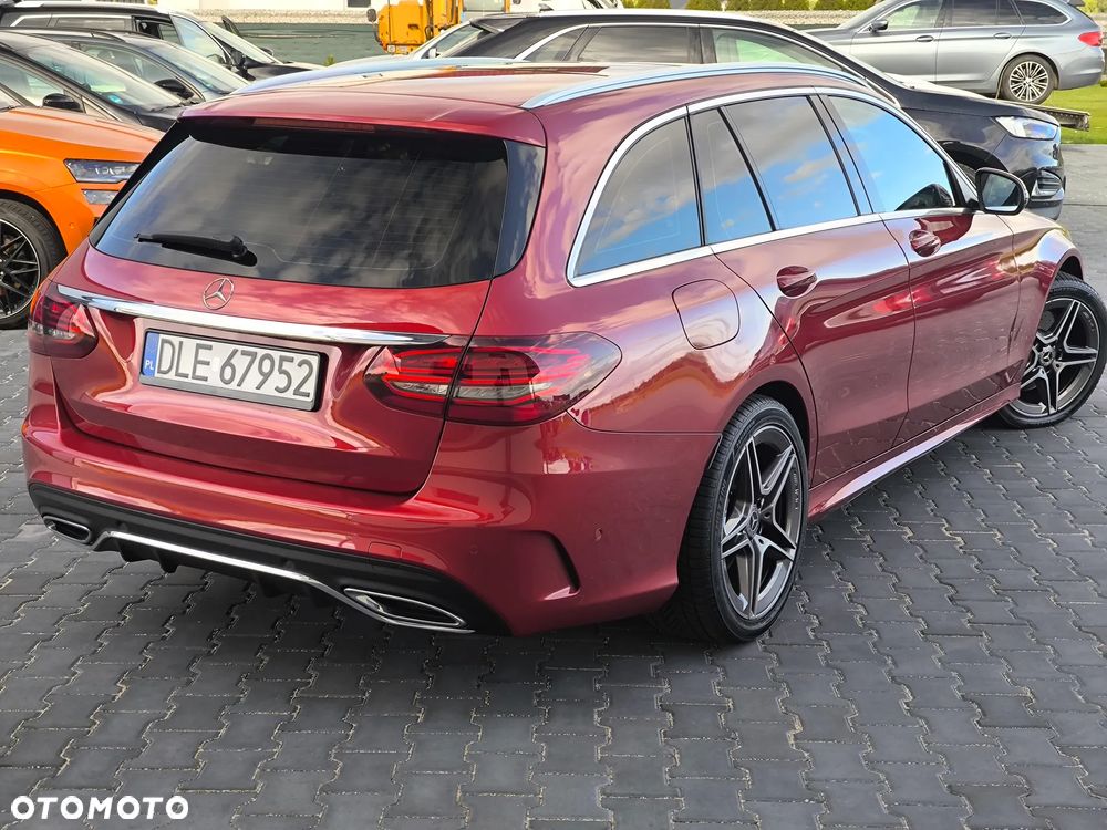 Mercedes-Benz Klasa C 300 d 4Matic 9G-TRONIC AMG Line - 18