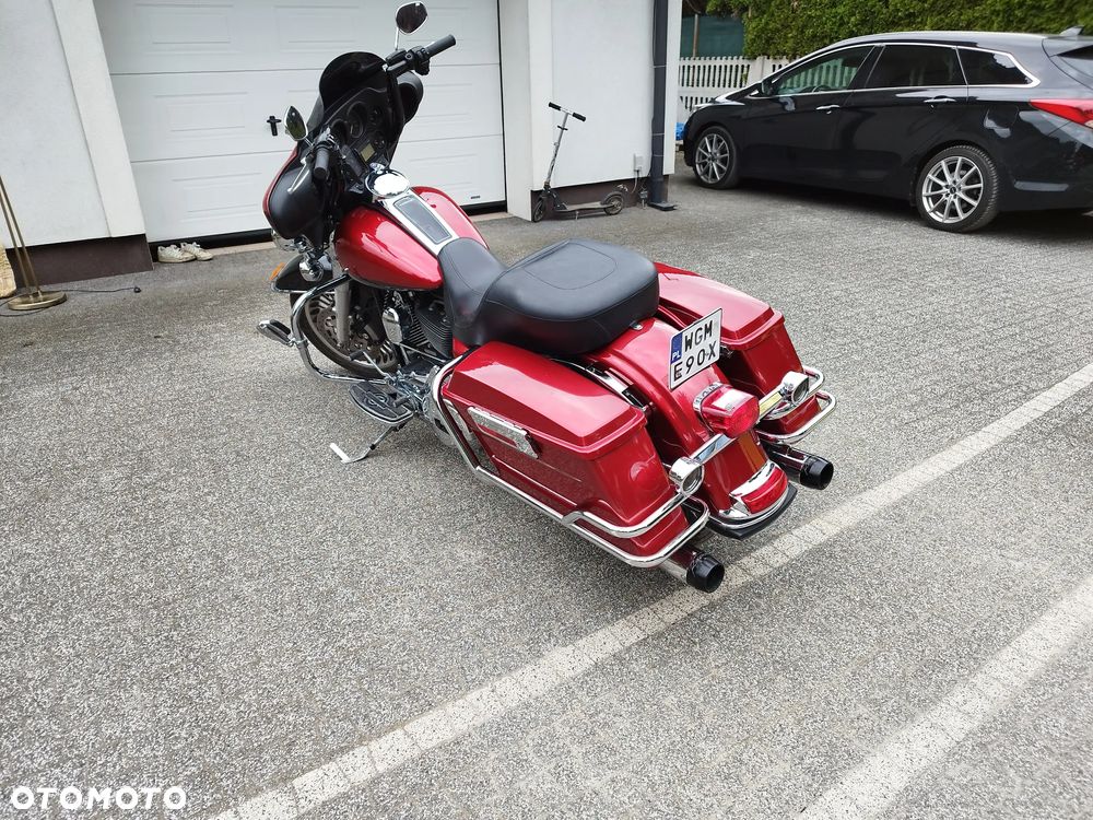 Harley-Davidson FLH Electra Glide - 5