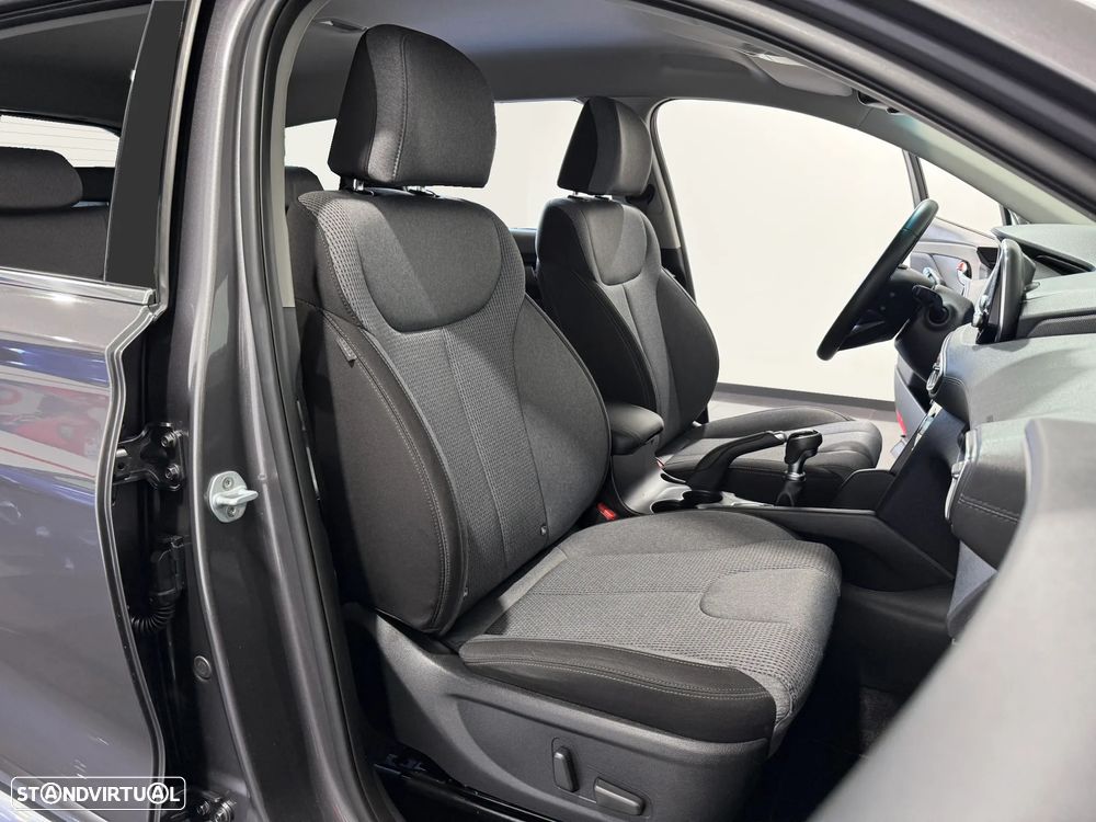 Hyundai Santa Fe 2.0 CRDi Executive - 38