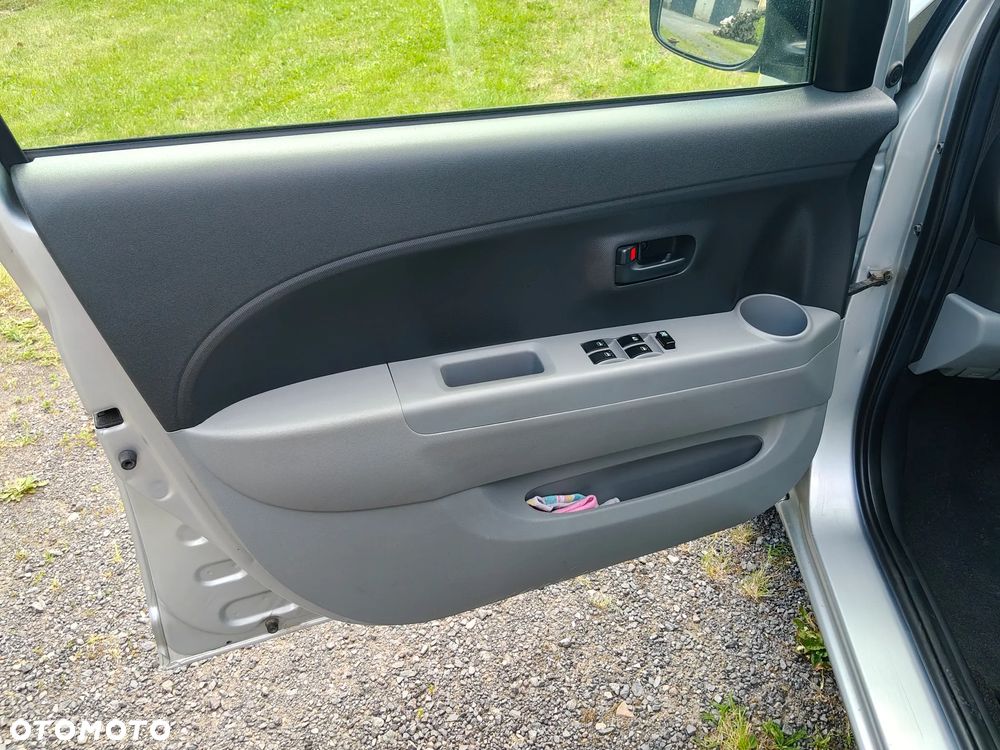 Daihatsu Sirion 1.0 CooLine - 27