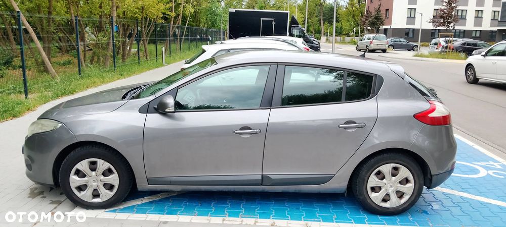 Renault Megane 1.6 16V Dynamique - 4