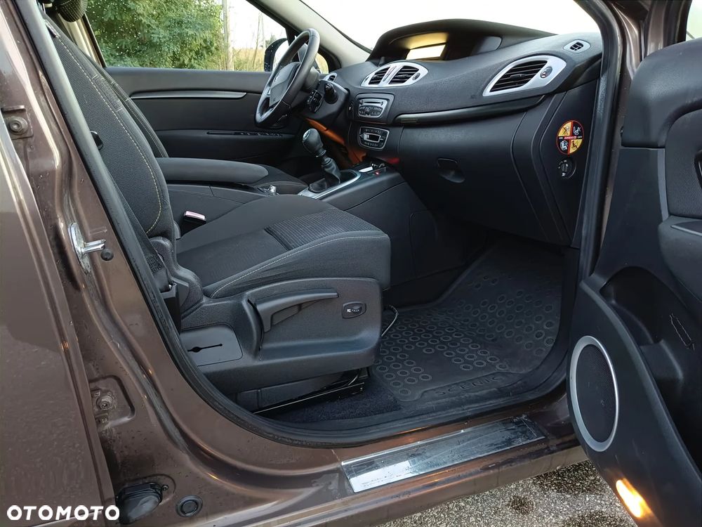 Renault Scenic TCe 130 Dynamique - 18