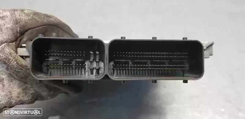 CENTRALINA MOTOR UCE KIA CARNIVAL / GRAND CARNIVAL III 2007 -391044X930 - 1