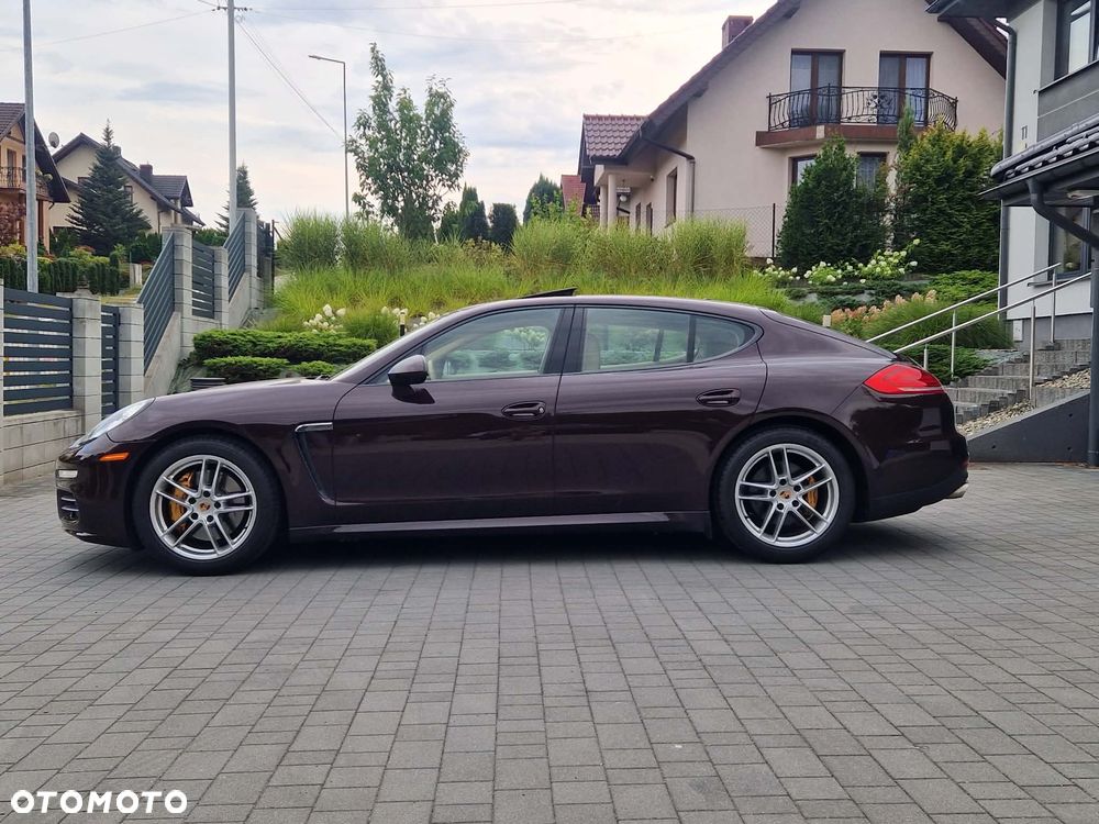 Porsche Panamera 4 PDK Edition - 4