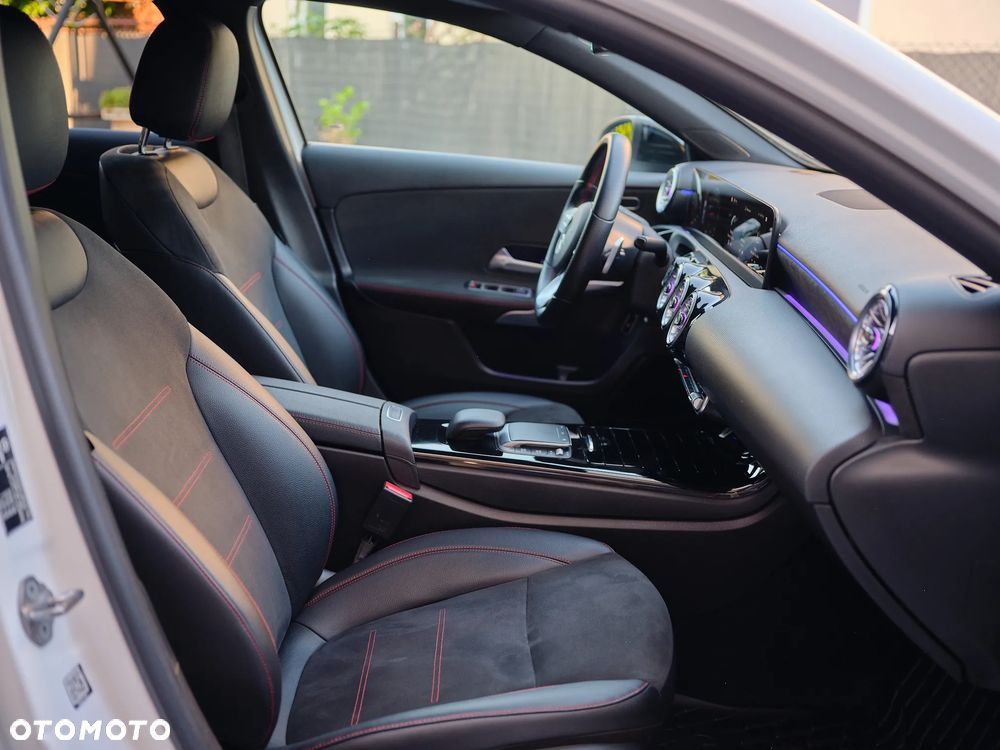 Mercedes-Benz Klasa A 220 d Progressive 8G-DCT - 20