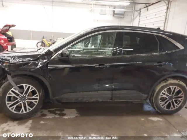 Ford Escape 1.5 EcoBoost AWD SE - 5
