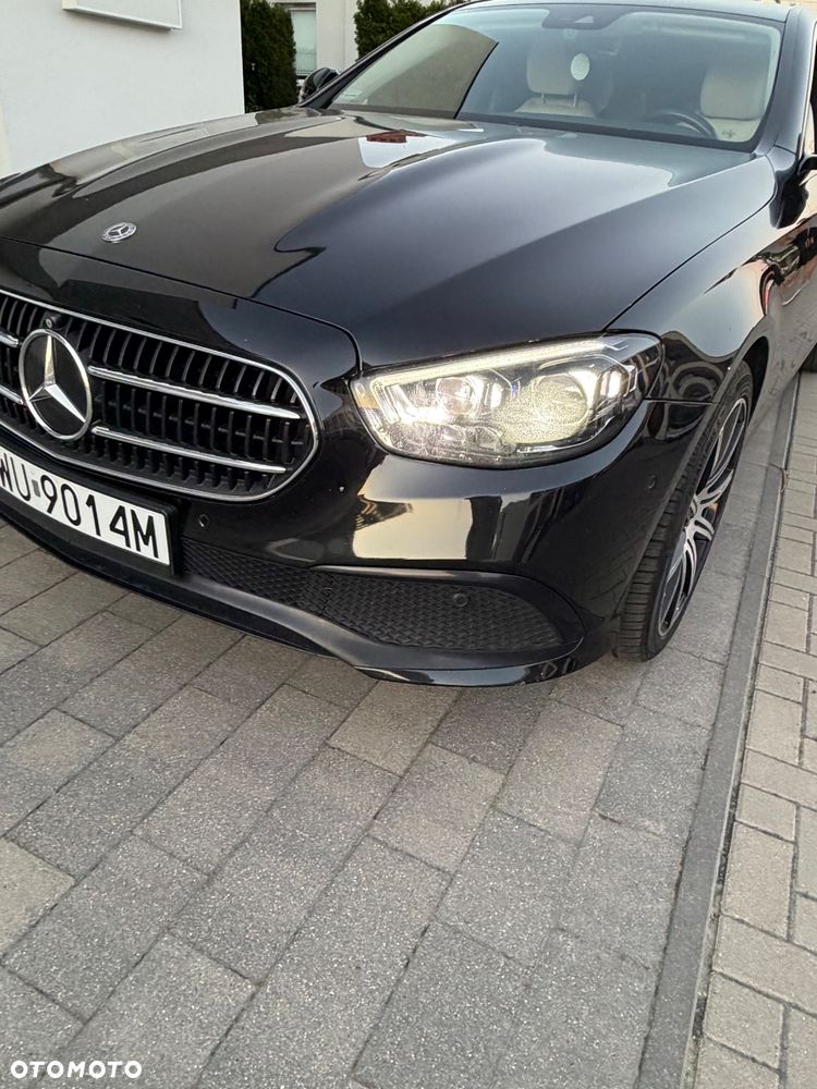 Mercedes-Benz Klasa E 220 d 4-Matic Avantgarde - 32