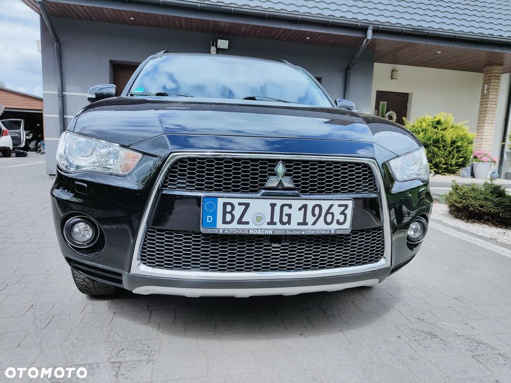 Mitsubishi Outlander 2.2 DI-D 4WD TC-SST Intense - 26
