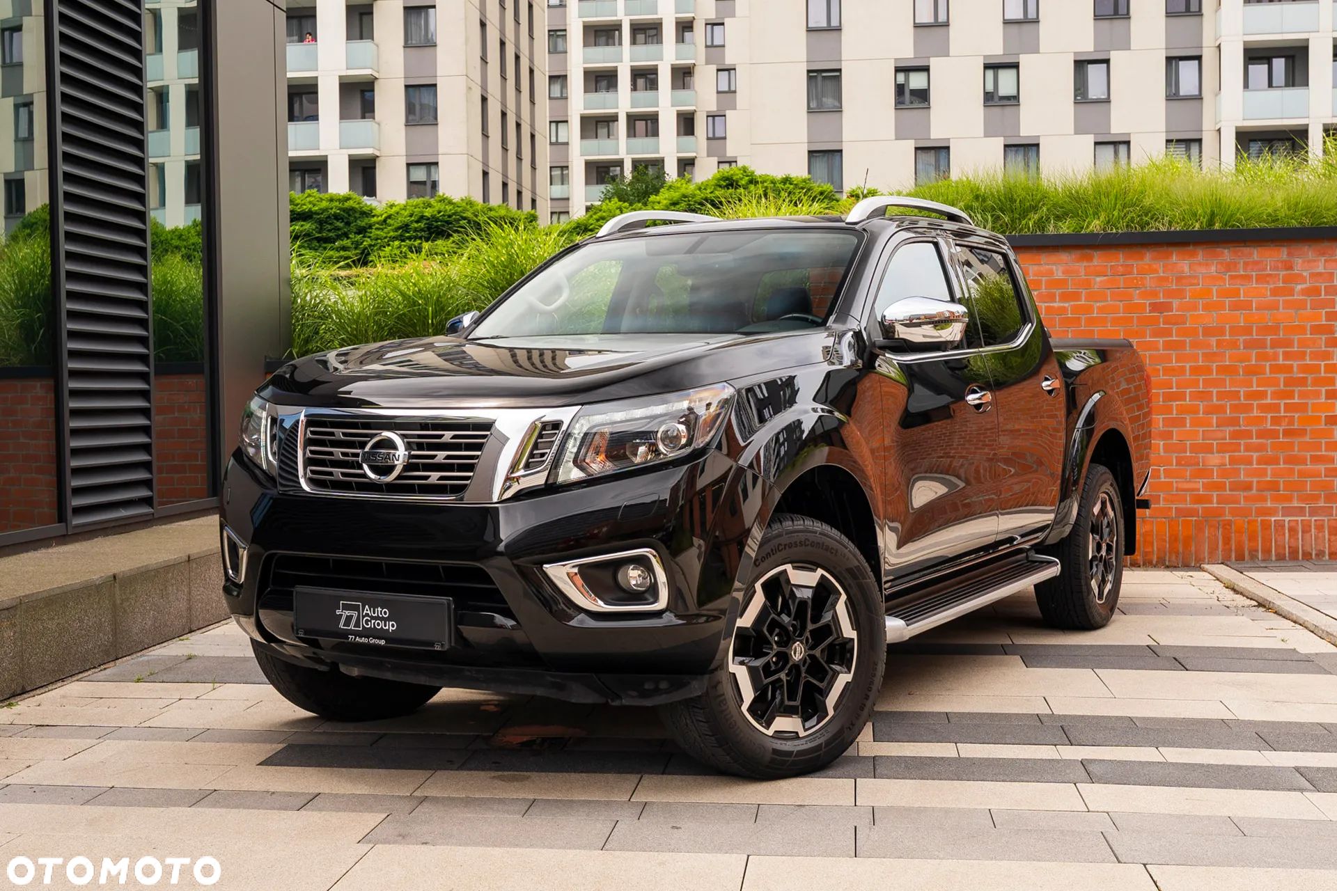 Nissan Navara - 1