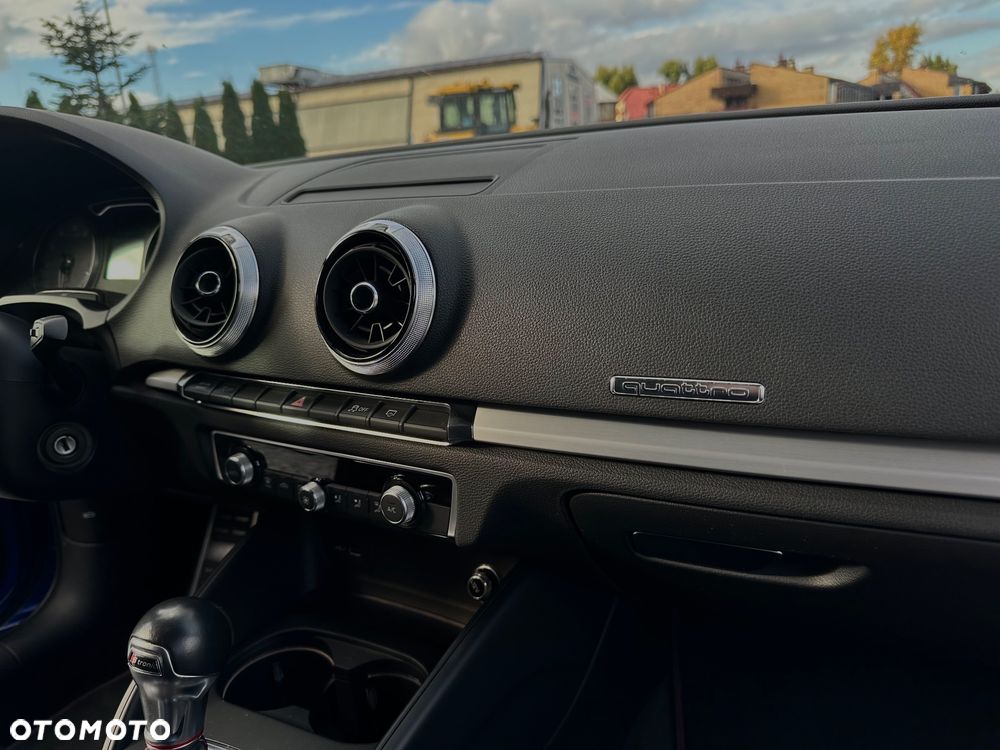 Audi S3 - 31