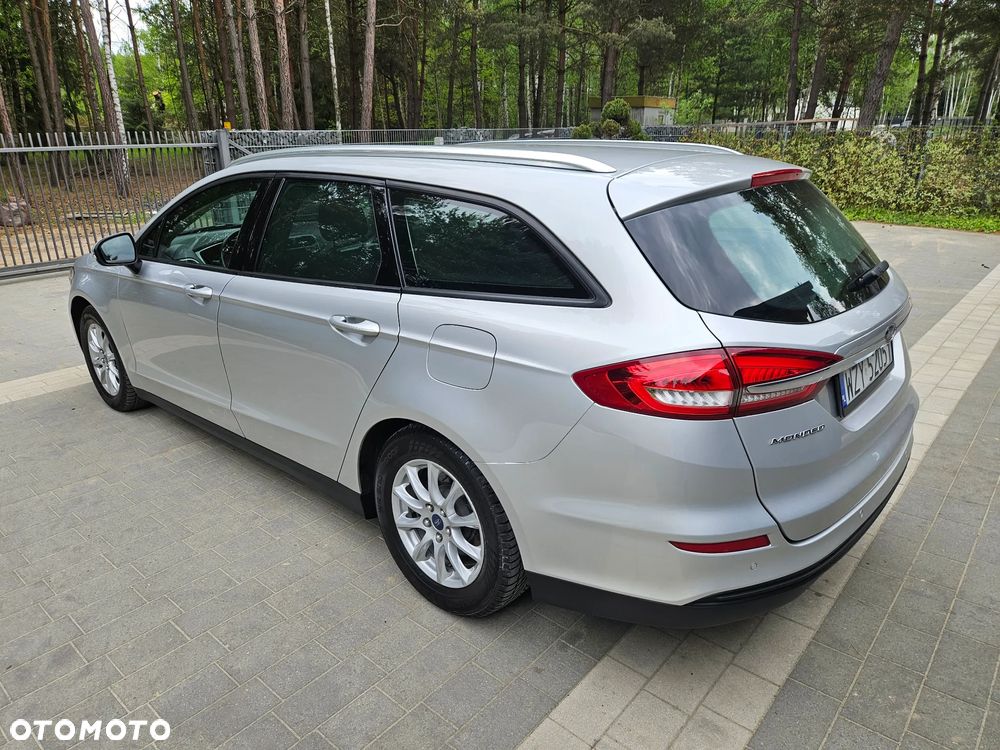 Ford Mondeo 2.0 TDCi Ambiente - 15