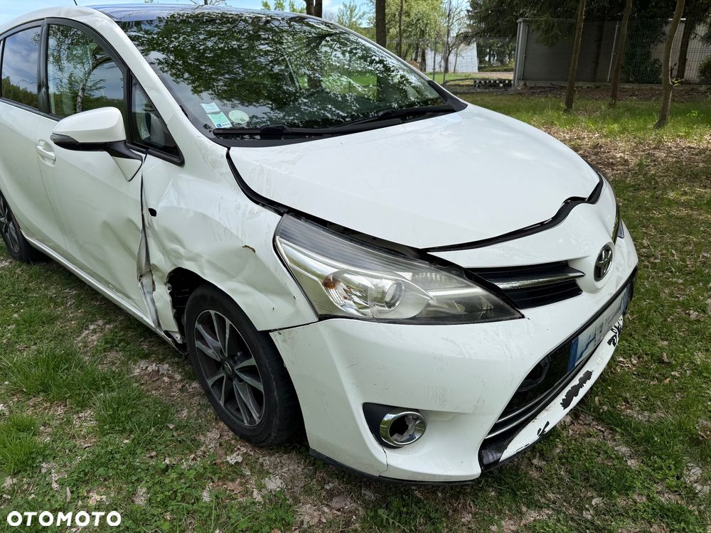 Toyota Verso 1.6 D-4D 5-Sitzer Start/Stop Skyview Edition - 12