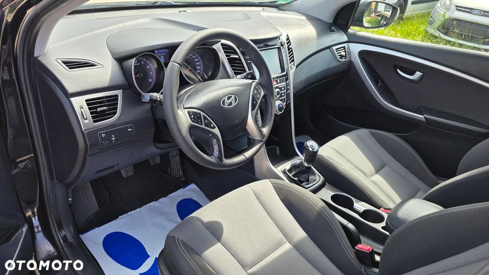 Hyundai i30 1.4 Fifa World Cup Edition - 10