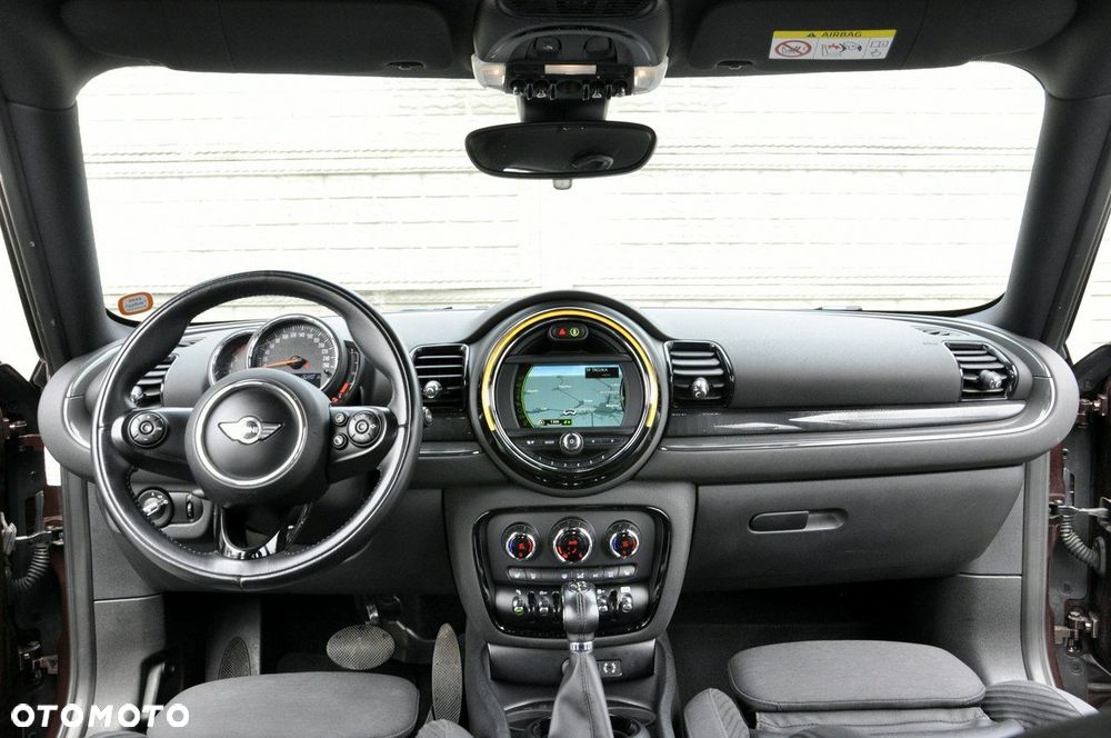 MINI Clubman Cooper D Essential Trim - 28