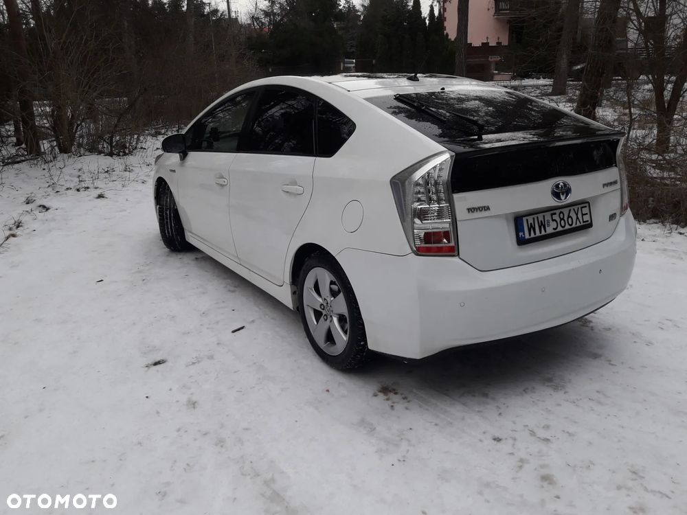 Toyota Prius - 3