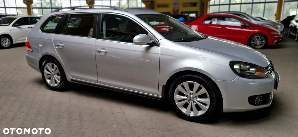 Volkswagen Golf VI 1.6 Highline - 1
