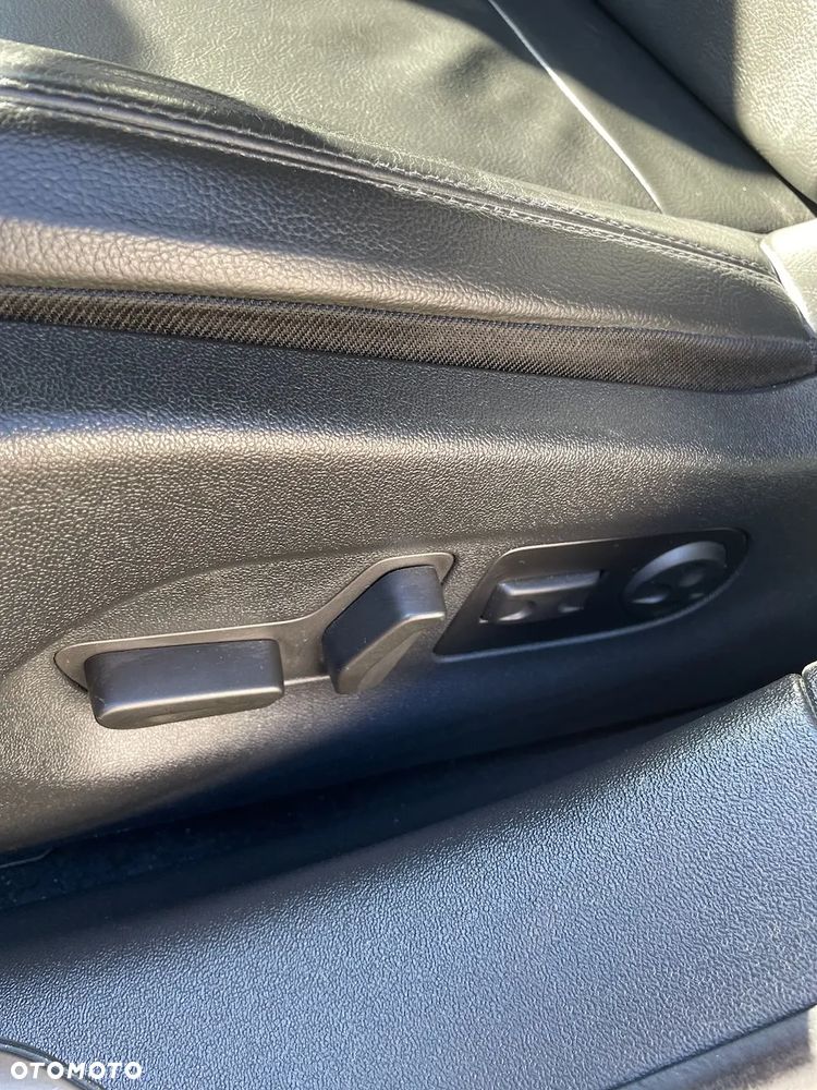 Citroën C5 HDi 165 FAP Exclusive - 17
