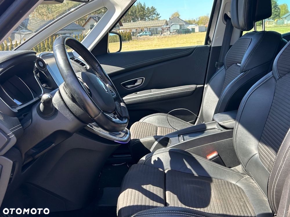 Renault Scenic ENERGY dCi 160 EDC BOSE EDITION - 14