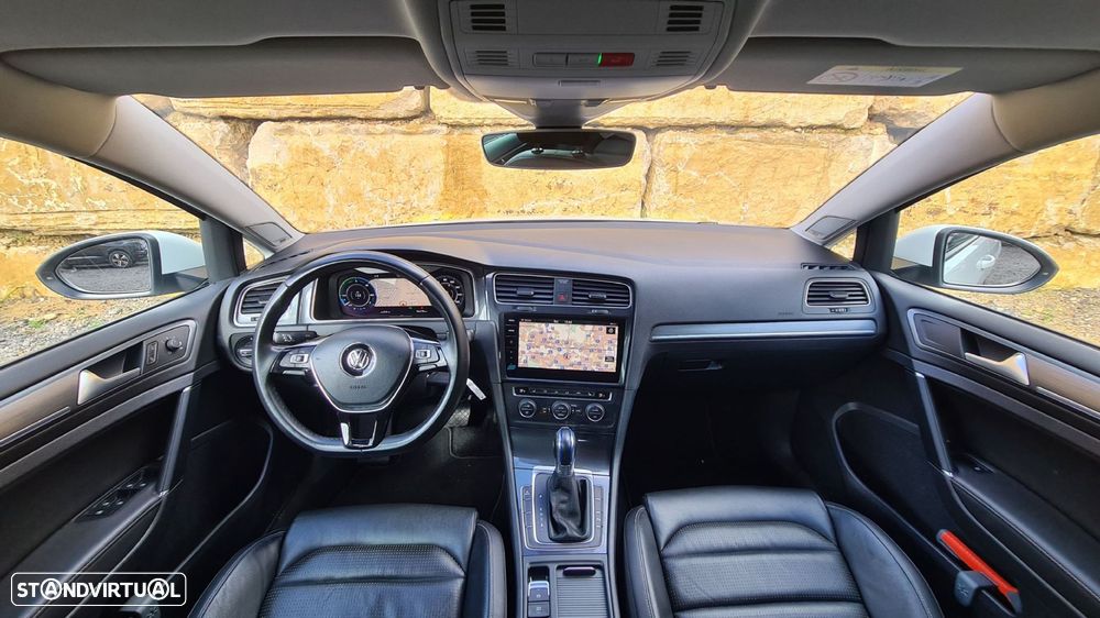 VW e-Golf AC/DC - 10