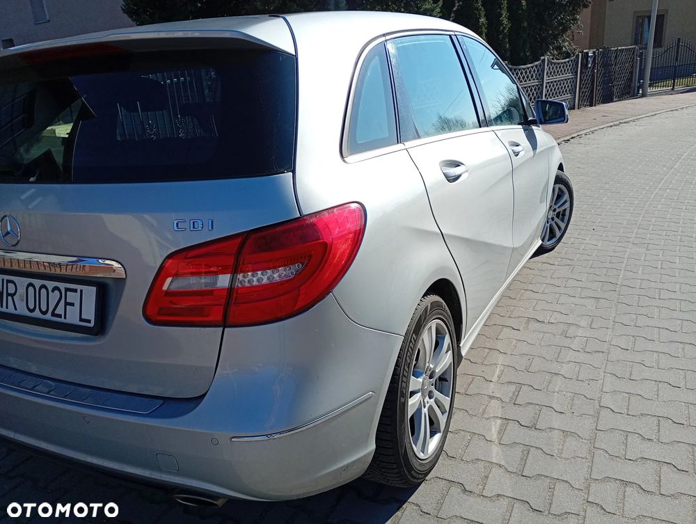 Mercedes-Benz Klasa B 180 CDI - 4