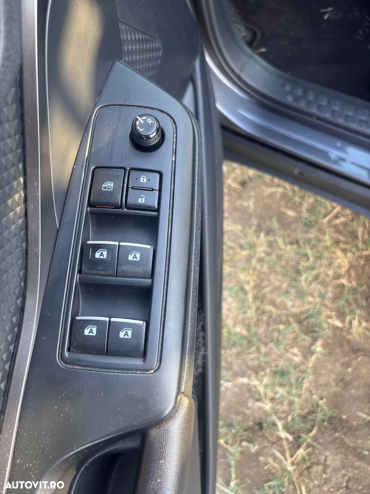 Toyota C-HR - 17