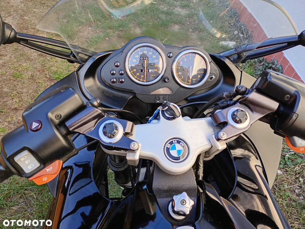 BMW R - 6