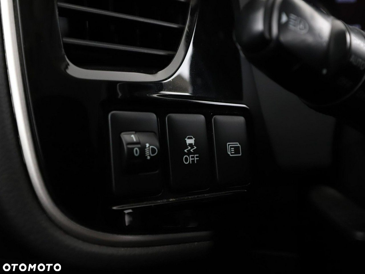 Mitsubishi Outlander 2.4 4WD Plug-In Hybrid Spirit - 38
