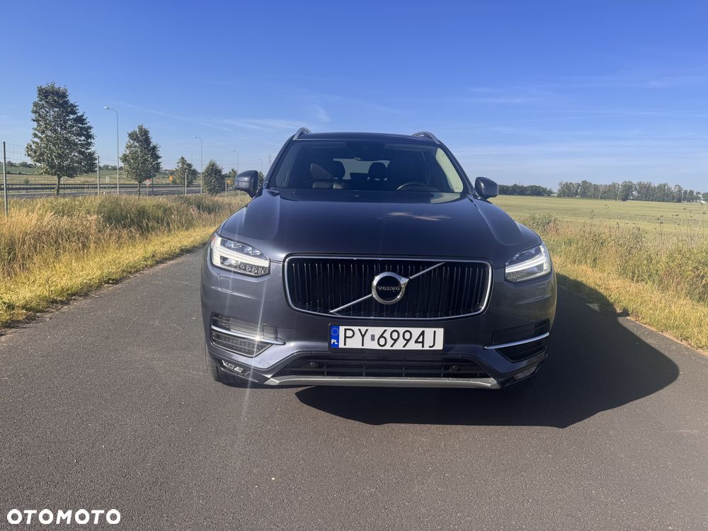 Volvo XC 90 - 2