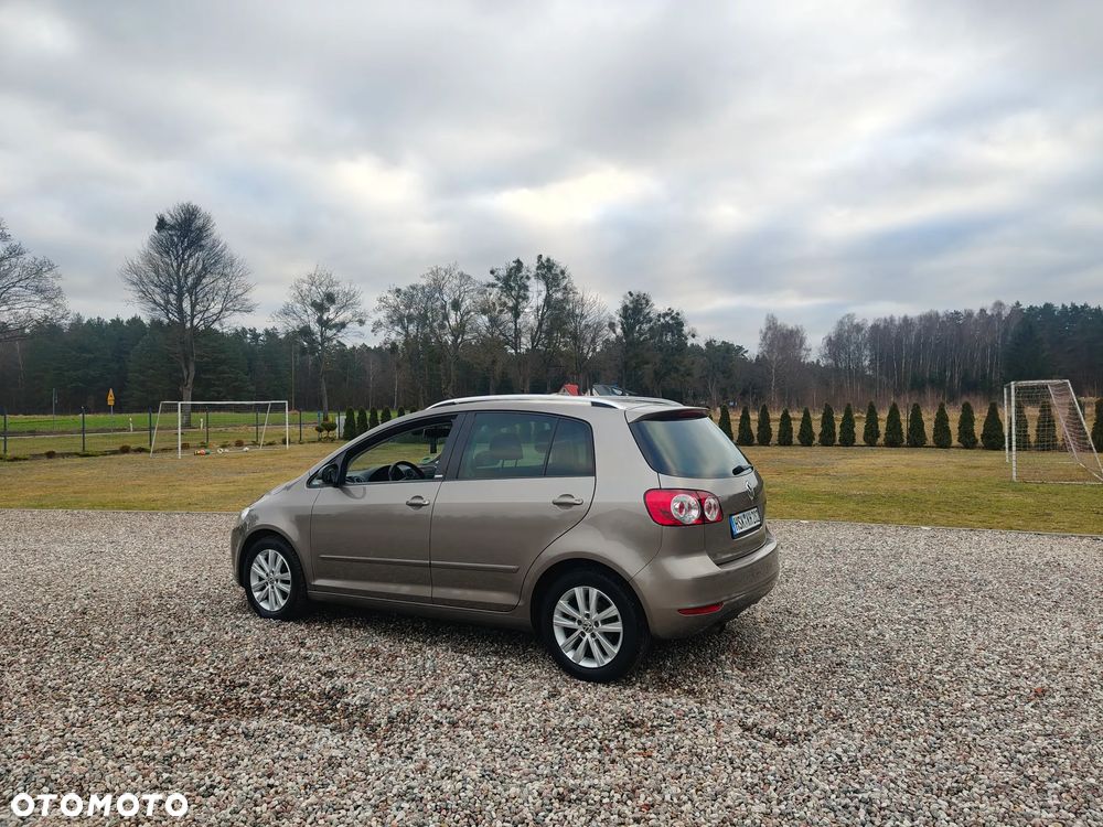 Volkswagen Golf Plus 1.6 TDI DPF Style - 6