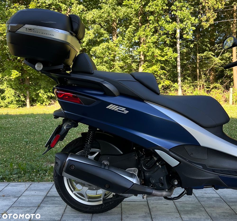 Piaggio MP-3 - 11