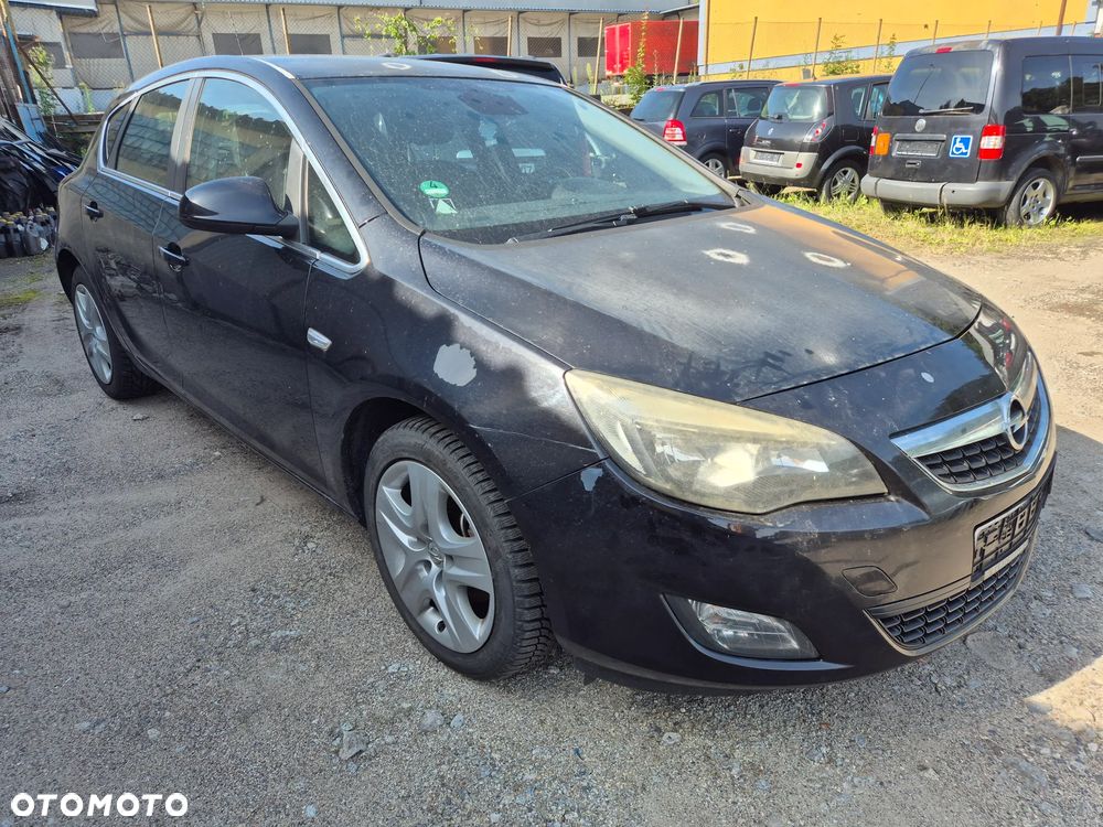 Opel Astra 2.0 CDTI DPF Automatik - 1