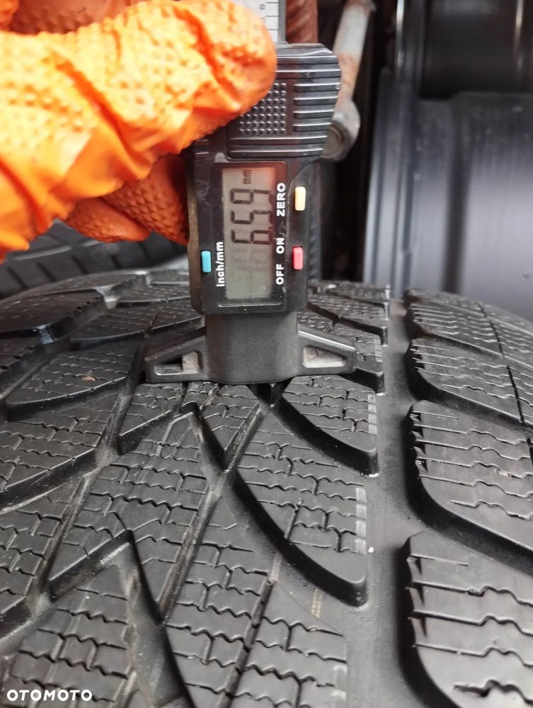 255 50 19 Dunlop Sp Winter Sport 4D 4szt zimówki - 4