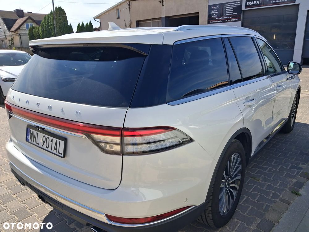 Lincoln Aviator - 15