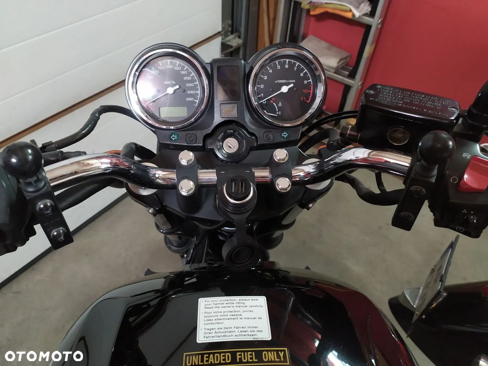 Honda CBF - 11