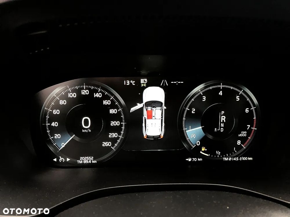 Volvo XC 60 T5 AWD Momentum Pro - 23