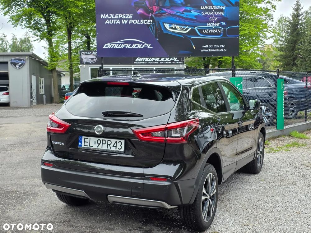Nissan Qashqai 1.6 DCi N-Connecta - 12