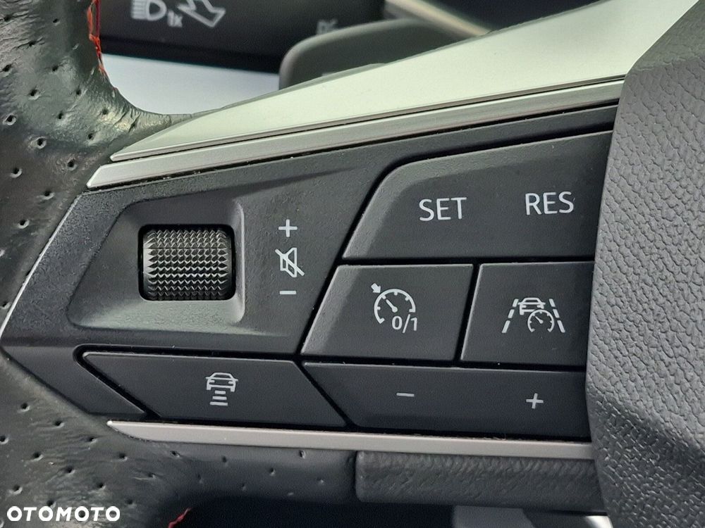 Seat Arona 1.5 TSI EVO FR DSG - 14