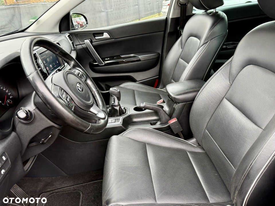 Kia Sportage 1.6 GDI 2WD Black Edition - 18
