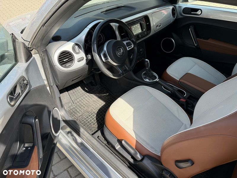 Volkswagen Beetle - 8