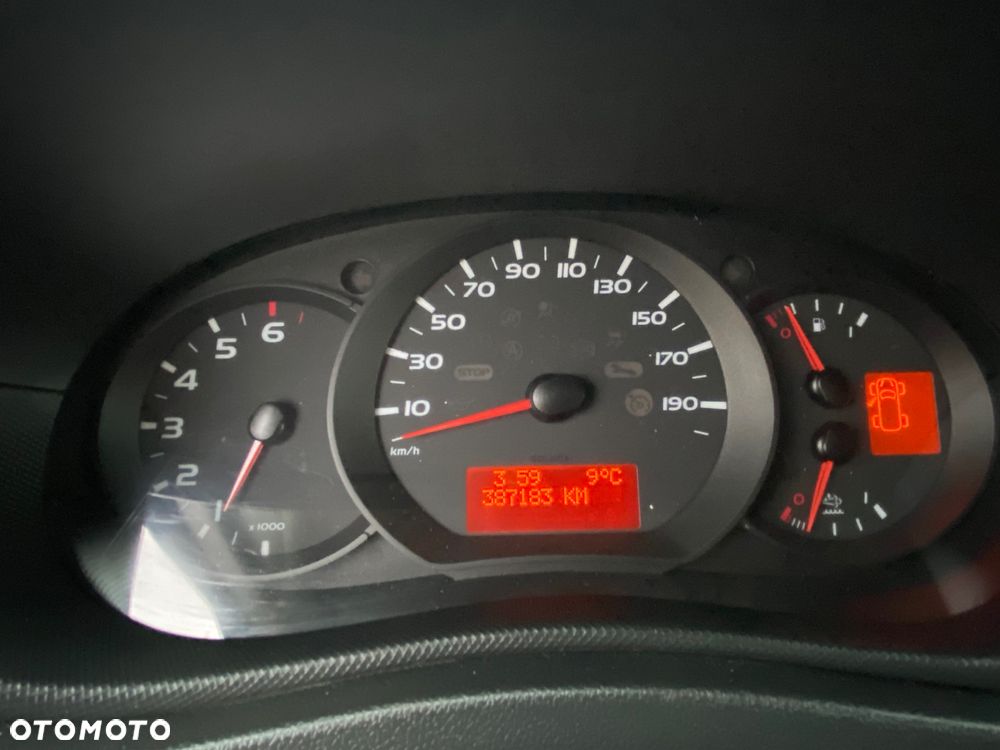 Renault Master - 10