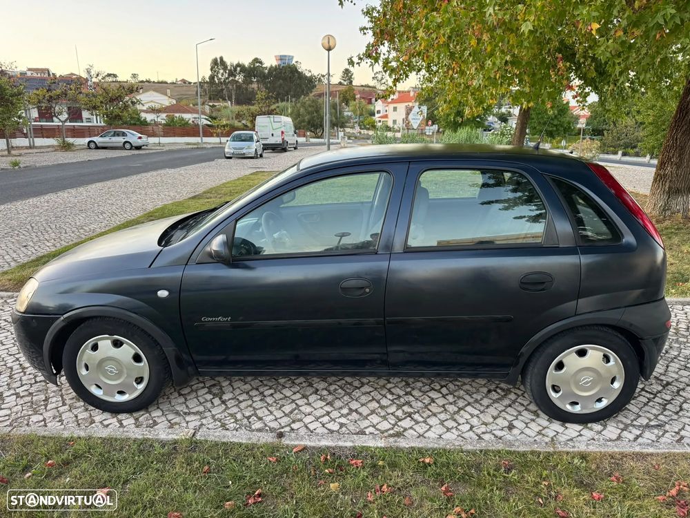 Opel Corsa 1.2 16V Confort - 4