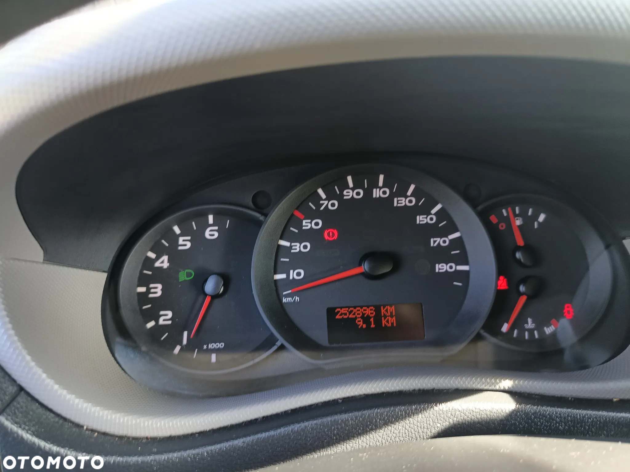 Renault Master L2H2 2.3 dCi 145 kM, 2011 rok  3.5T ORGINALNY PRZEBIEG, NAVI, KLIMA, OGRZEWANIE POSTOJOWE, HAK - 33