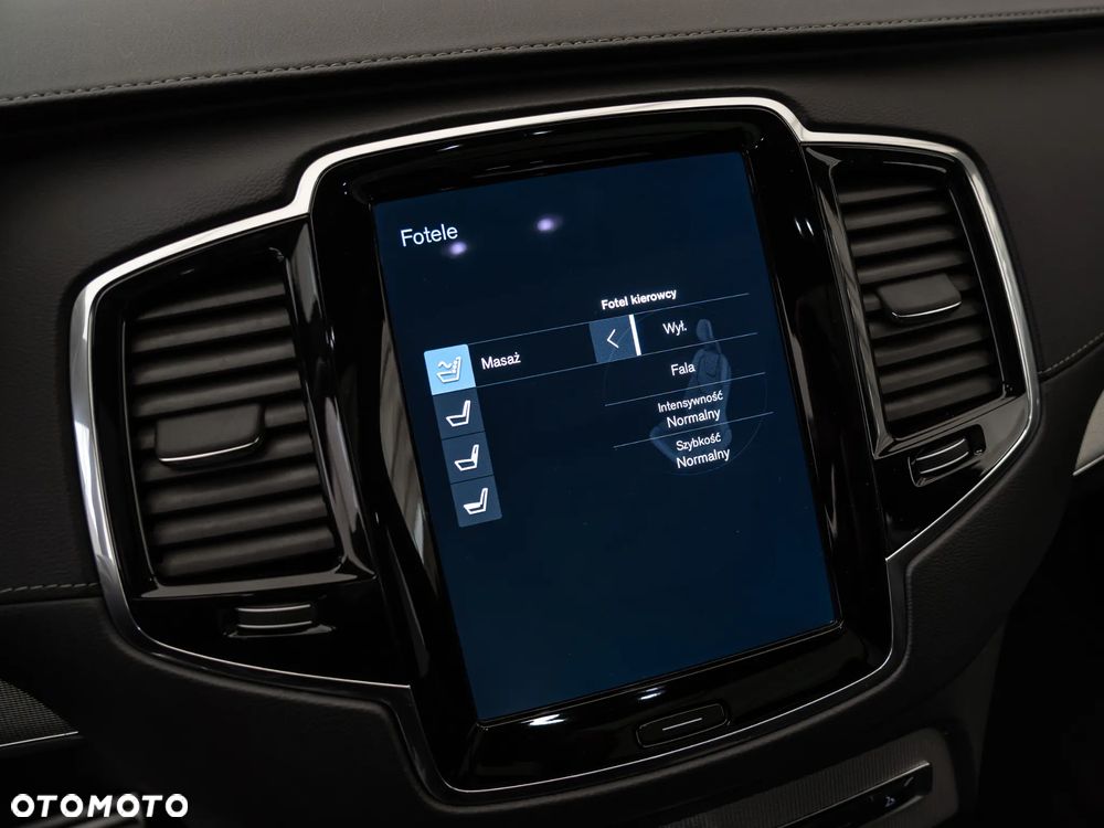 Volvo XC 90 B5 D AWD Ultimate Dark - 26