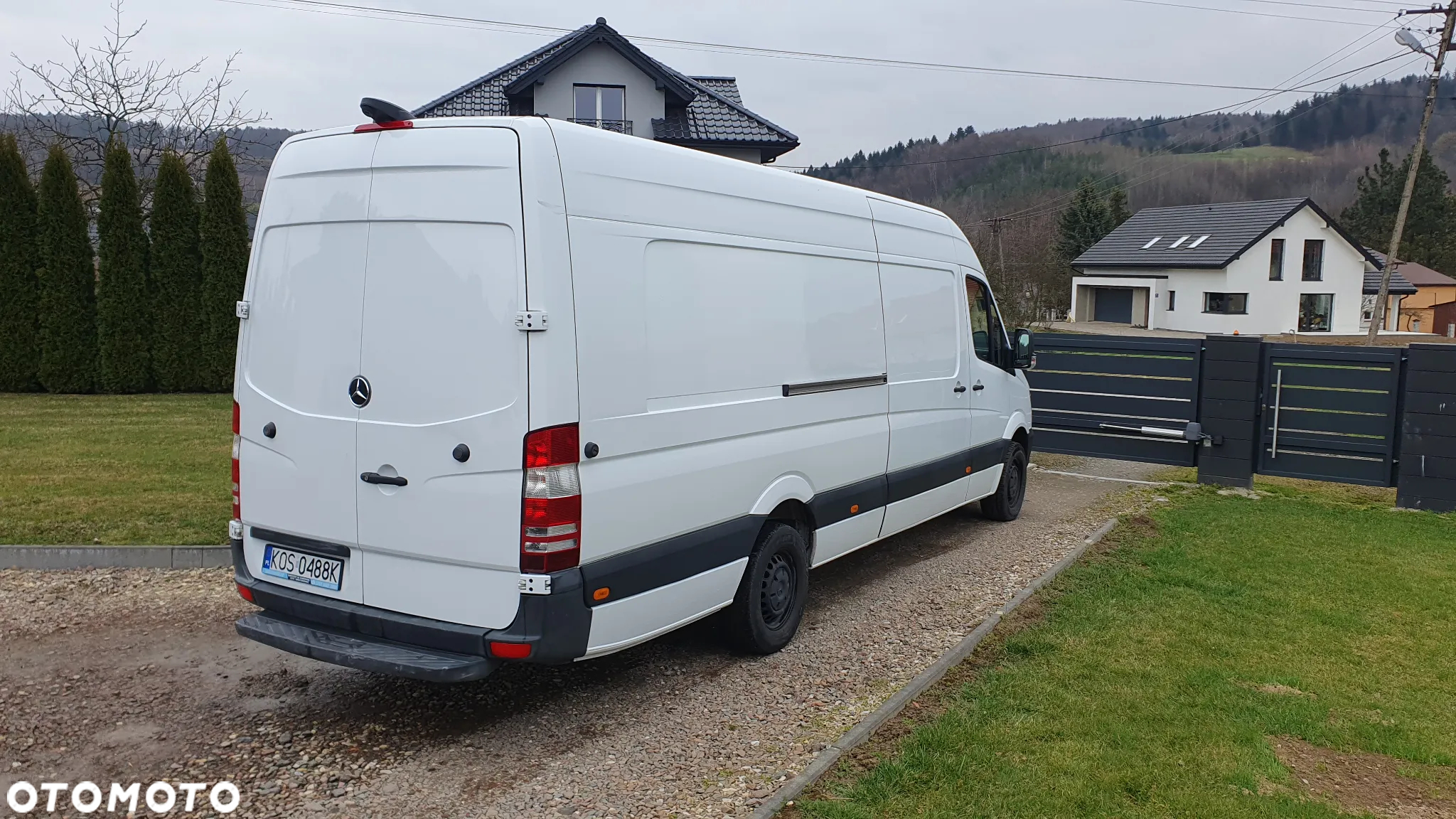 Mercedes-Benz Sprinter - 2