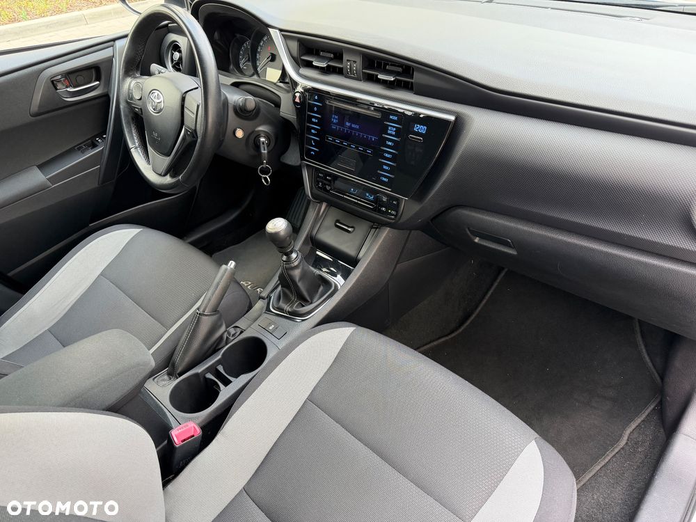 Toyota Auris 1.33 VVT-i Comfort - 9