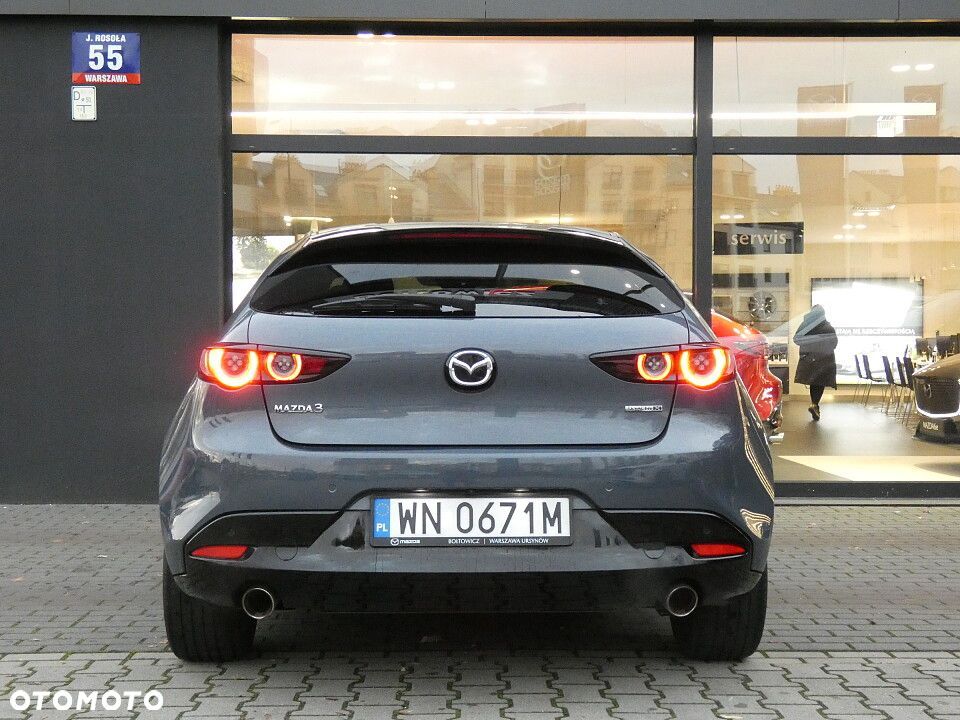 Mazda 3 - 7