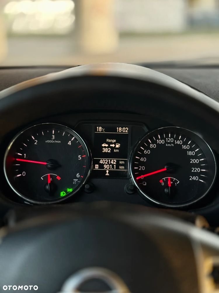 Nissan Qashqai - 16
